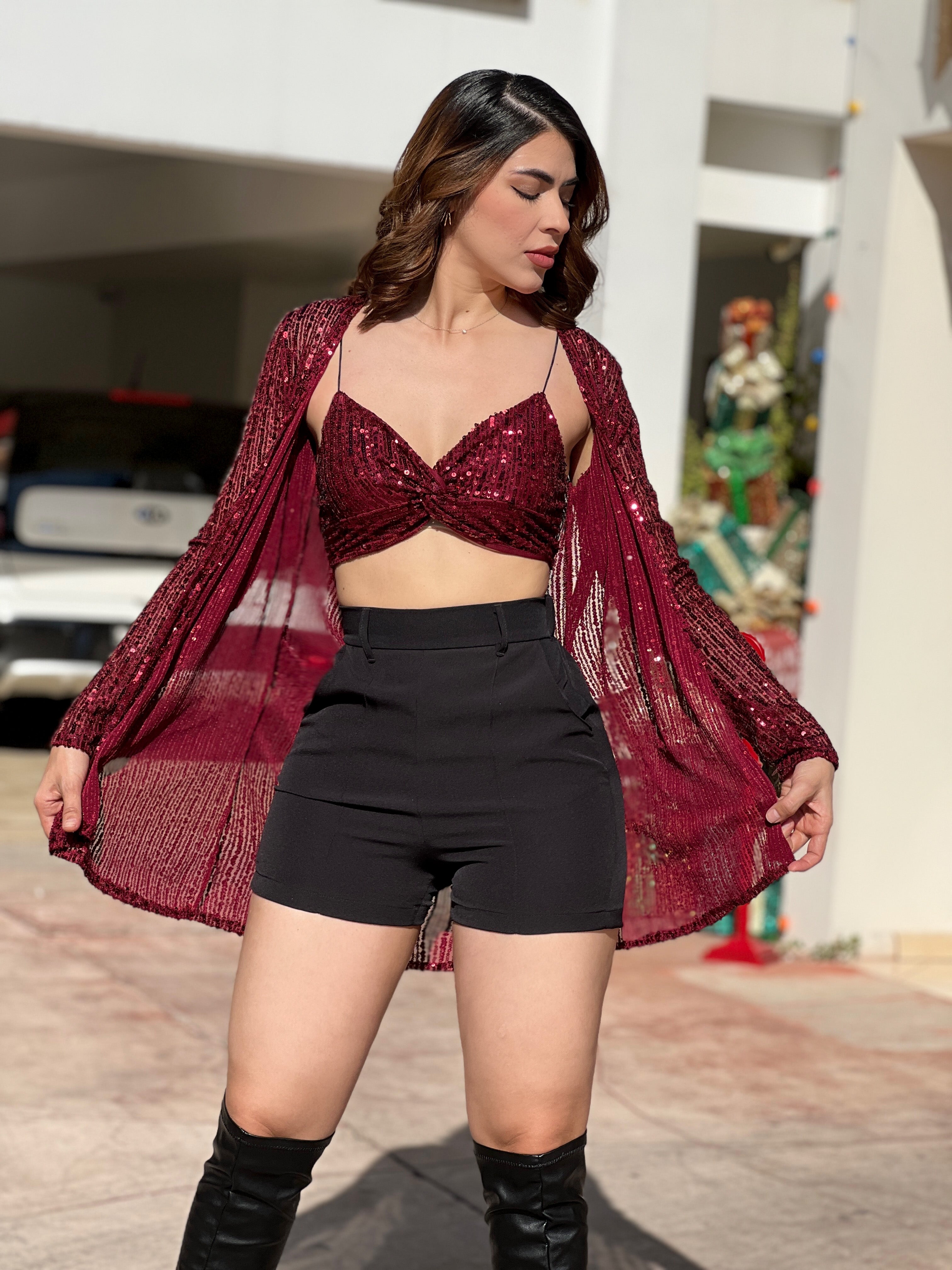 TOP Y BLUSÓN CON LENTEJUELAS ROJO