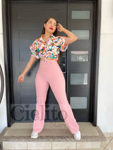 Pantalón rosa(segunda imagen)