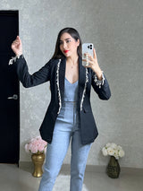 BLAZER NEGRO CON PERLAS