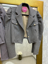 BLAZER NEGRO CON CAFÉ