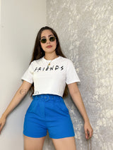 SHORT AZUL CON CINTURÓN