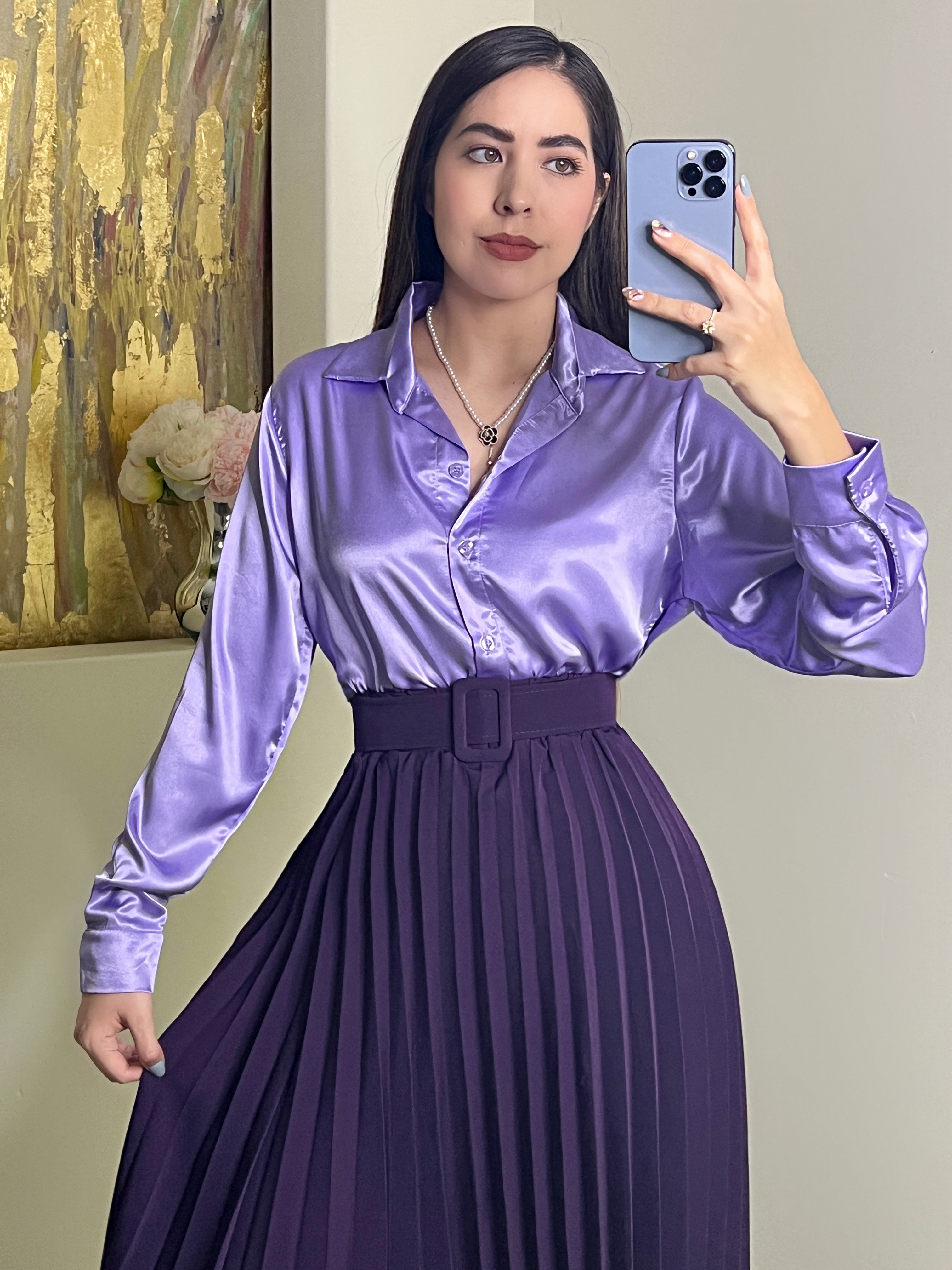 Camisa lila satinada