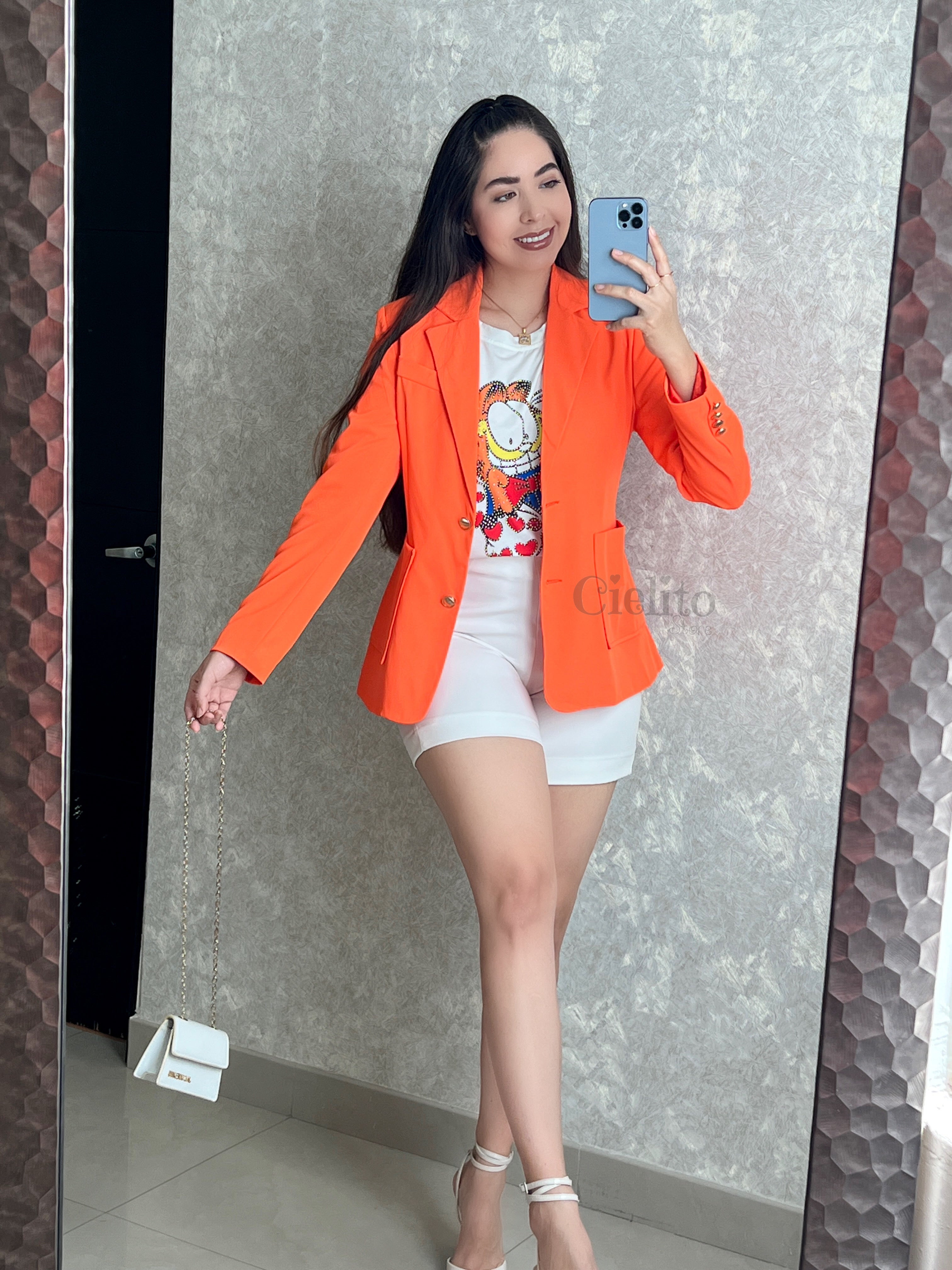 BLAZER NARANJA CON BOTÓN