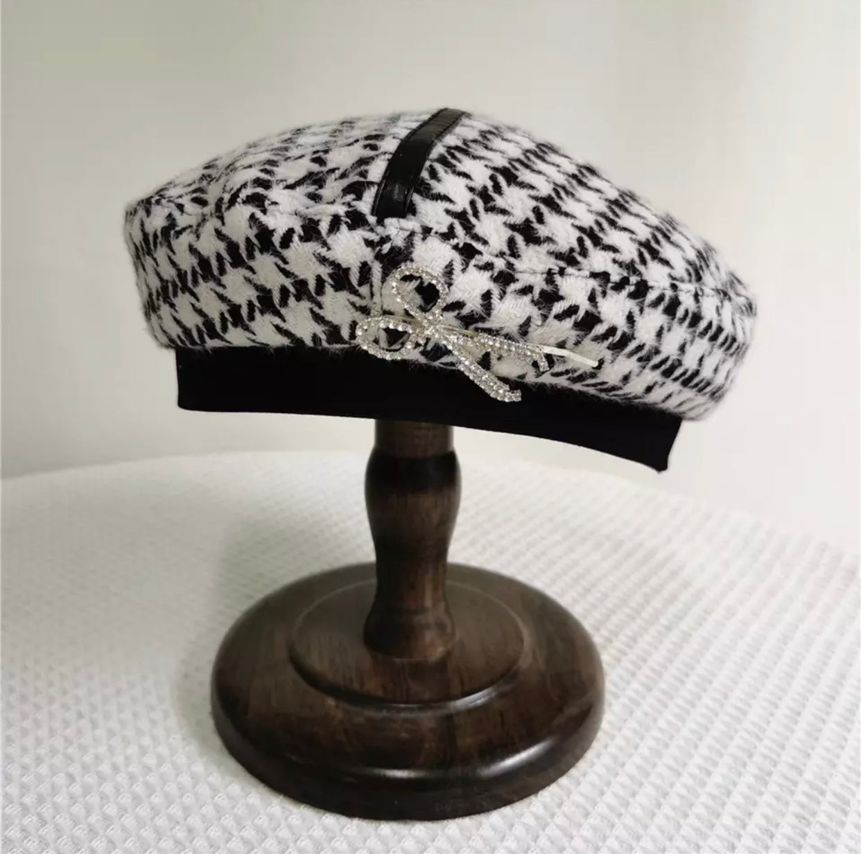 BOINA TWEED CON TIJERA