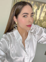 Aretes con perlas blancas