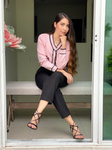 PANTALÓN NEGRO CON CINTO