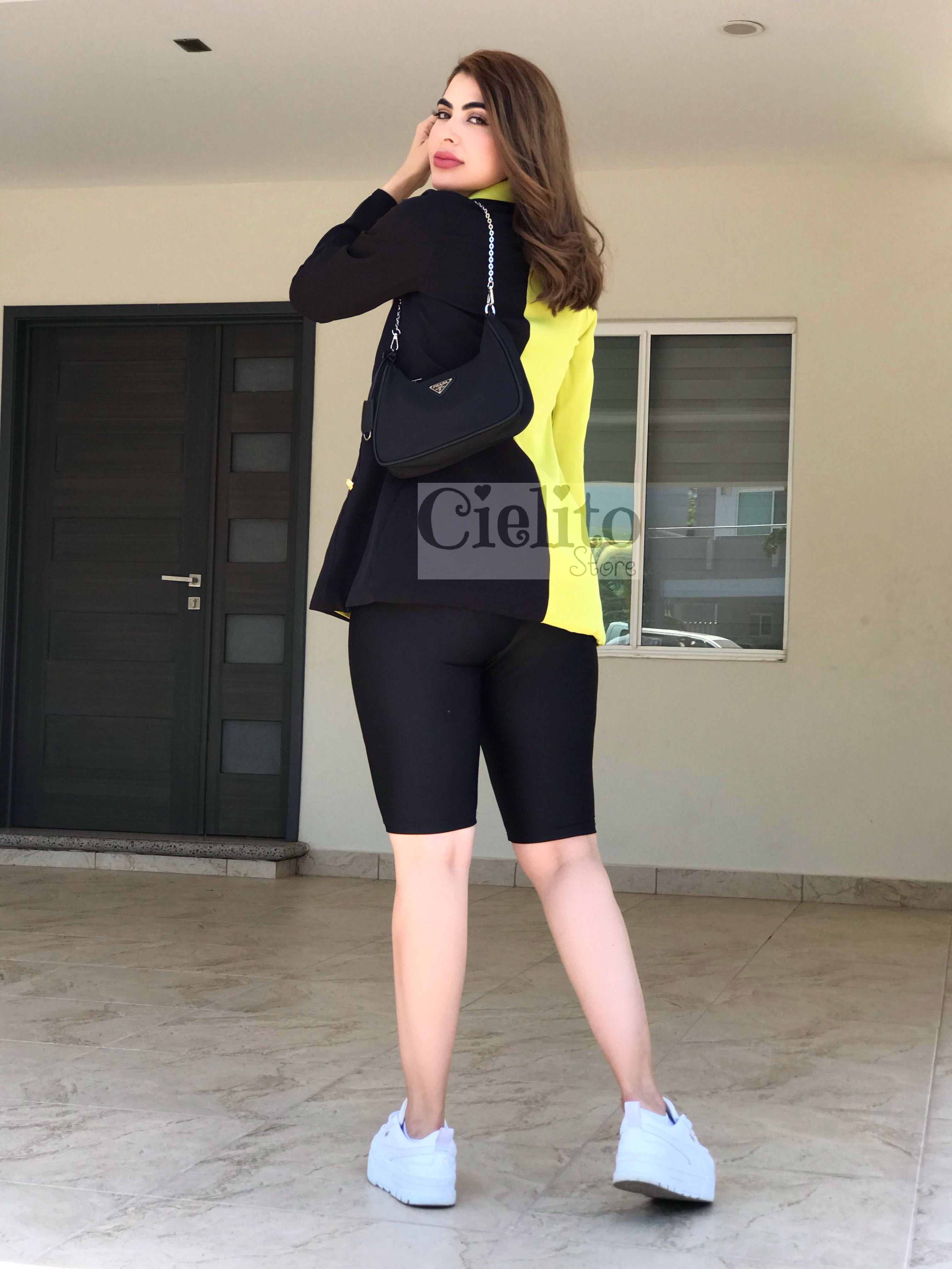 Blazer  largo verde con negro