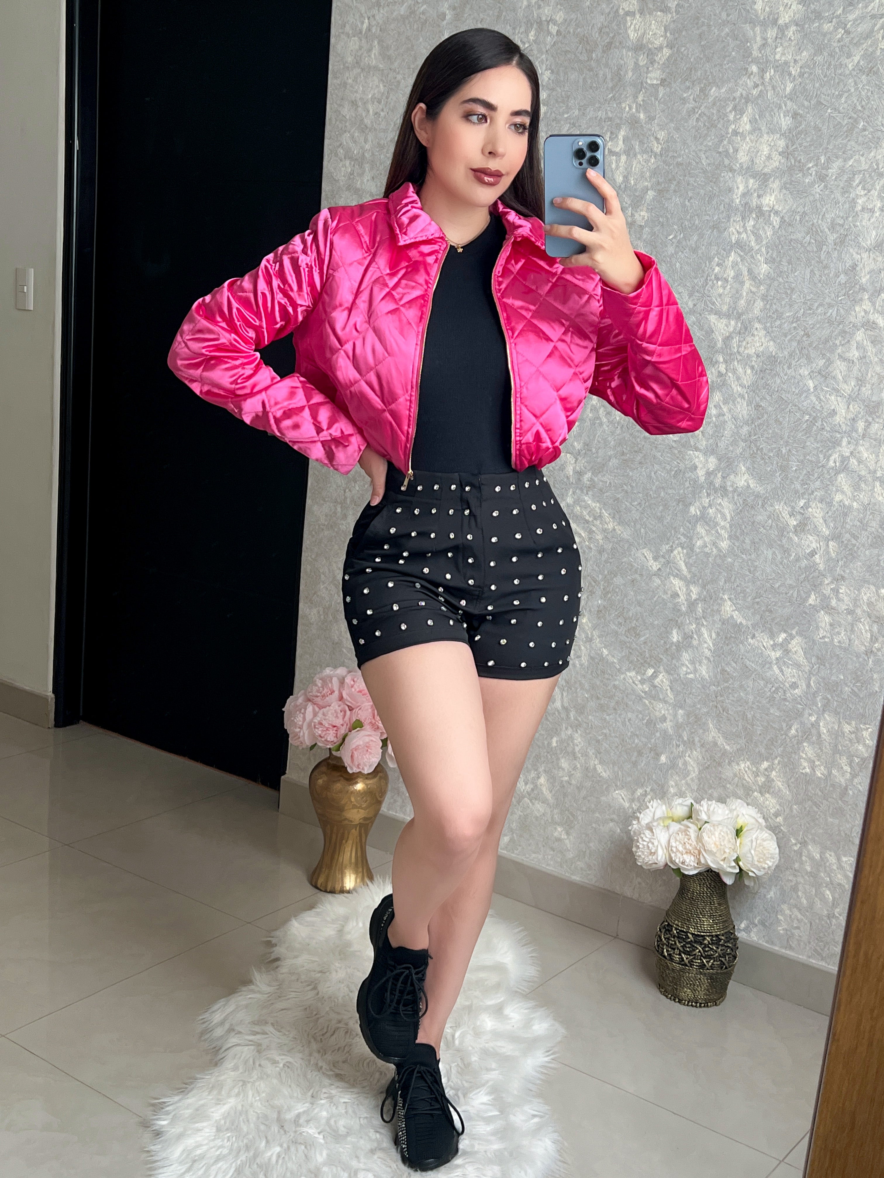 CHAQUETA ROSA CON COSTURAS