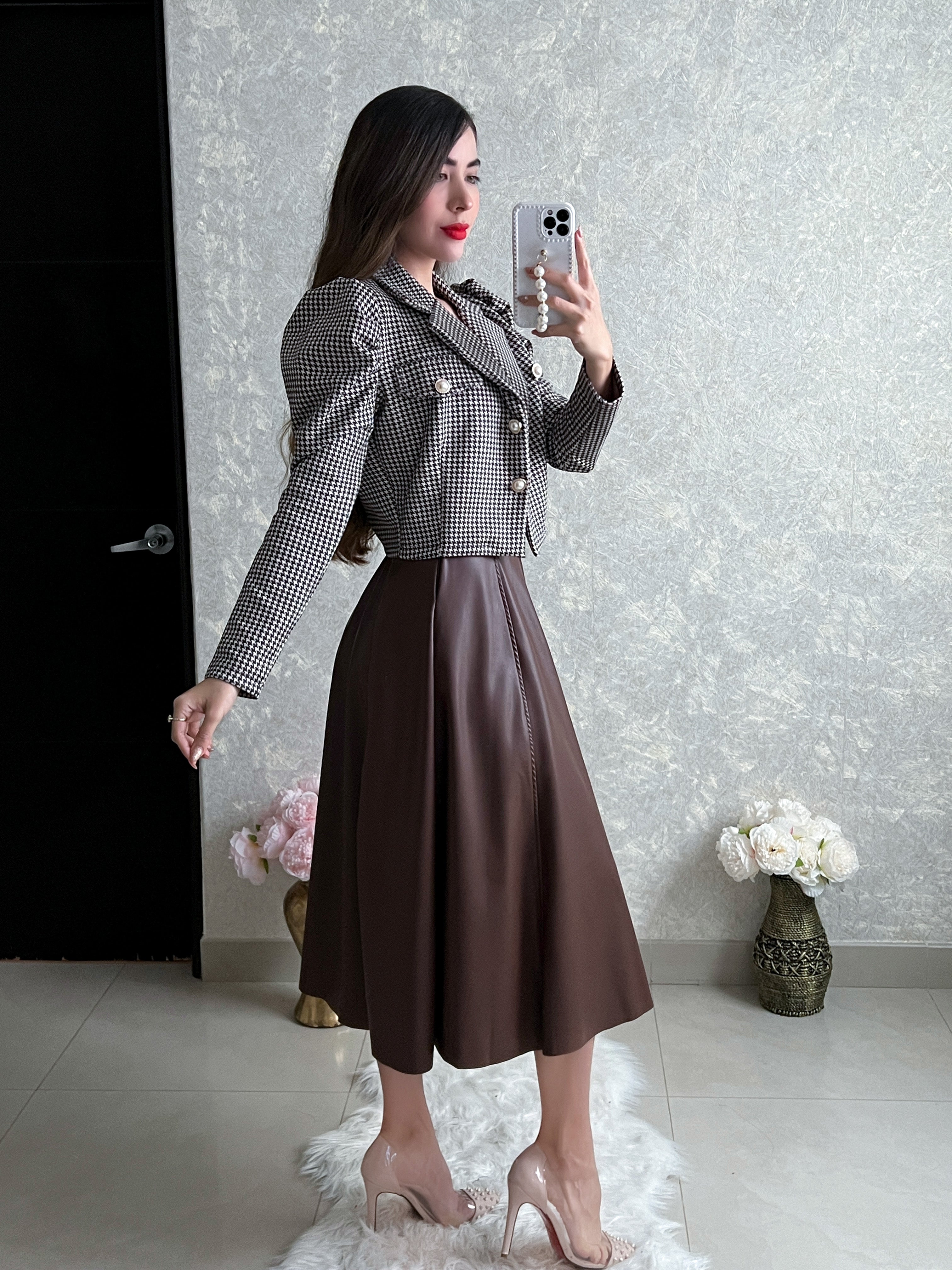 BLAZER NEGRO CON CAFÉ