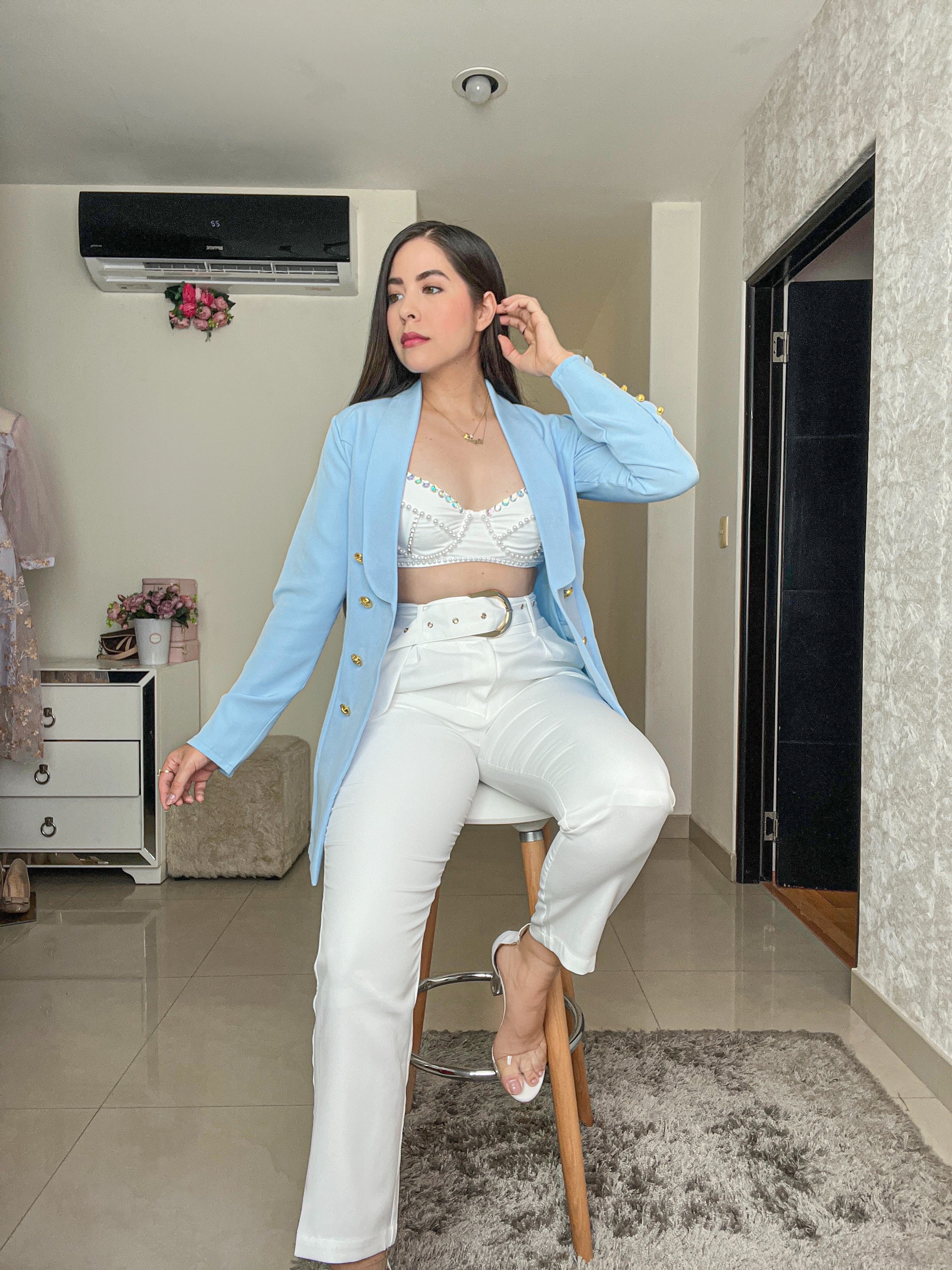 Bralette blanco con perlas