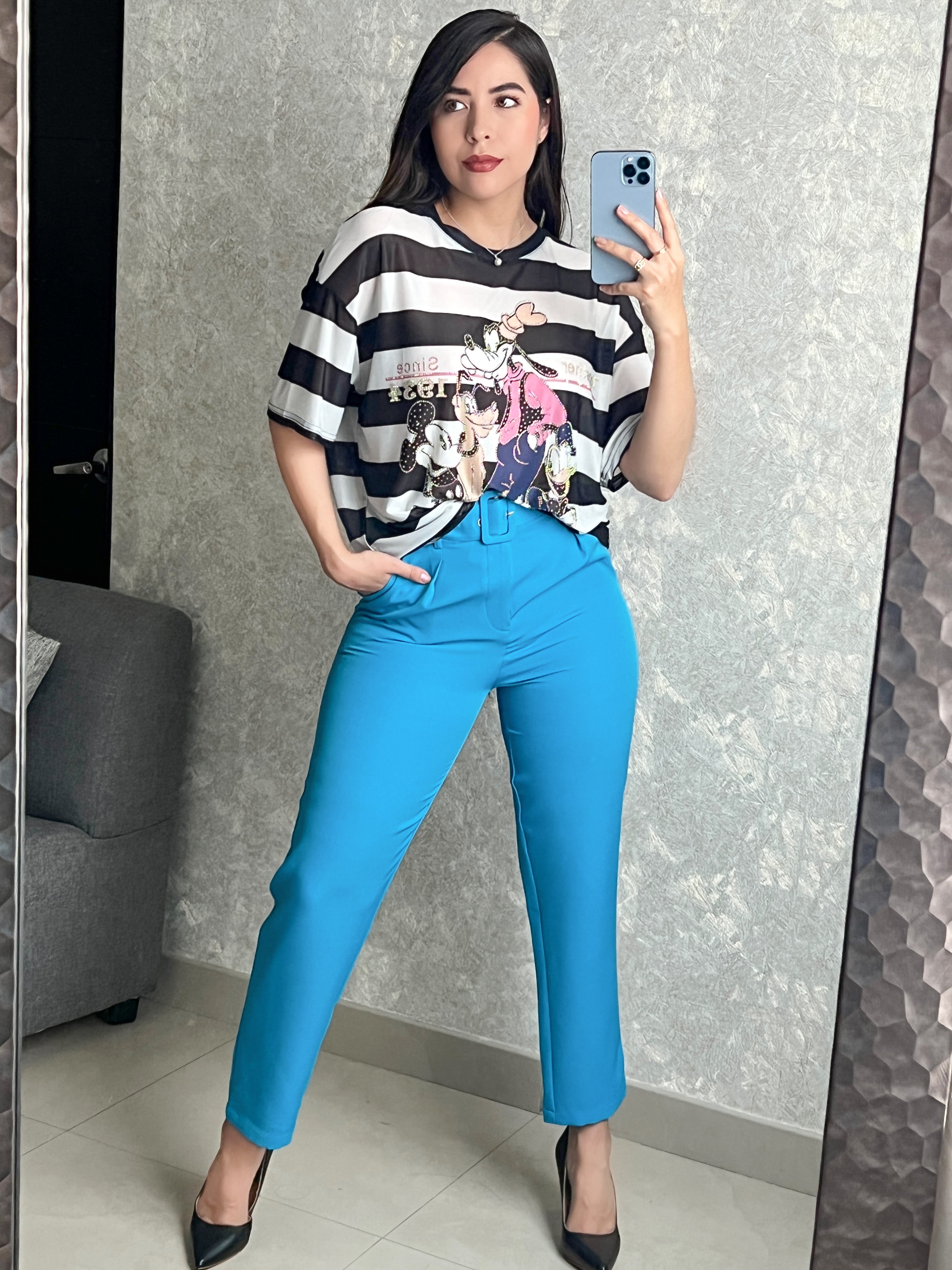 PANTALÓN AZUL CON CINTO