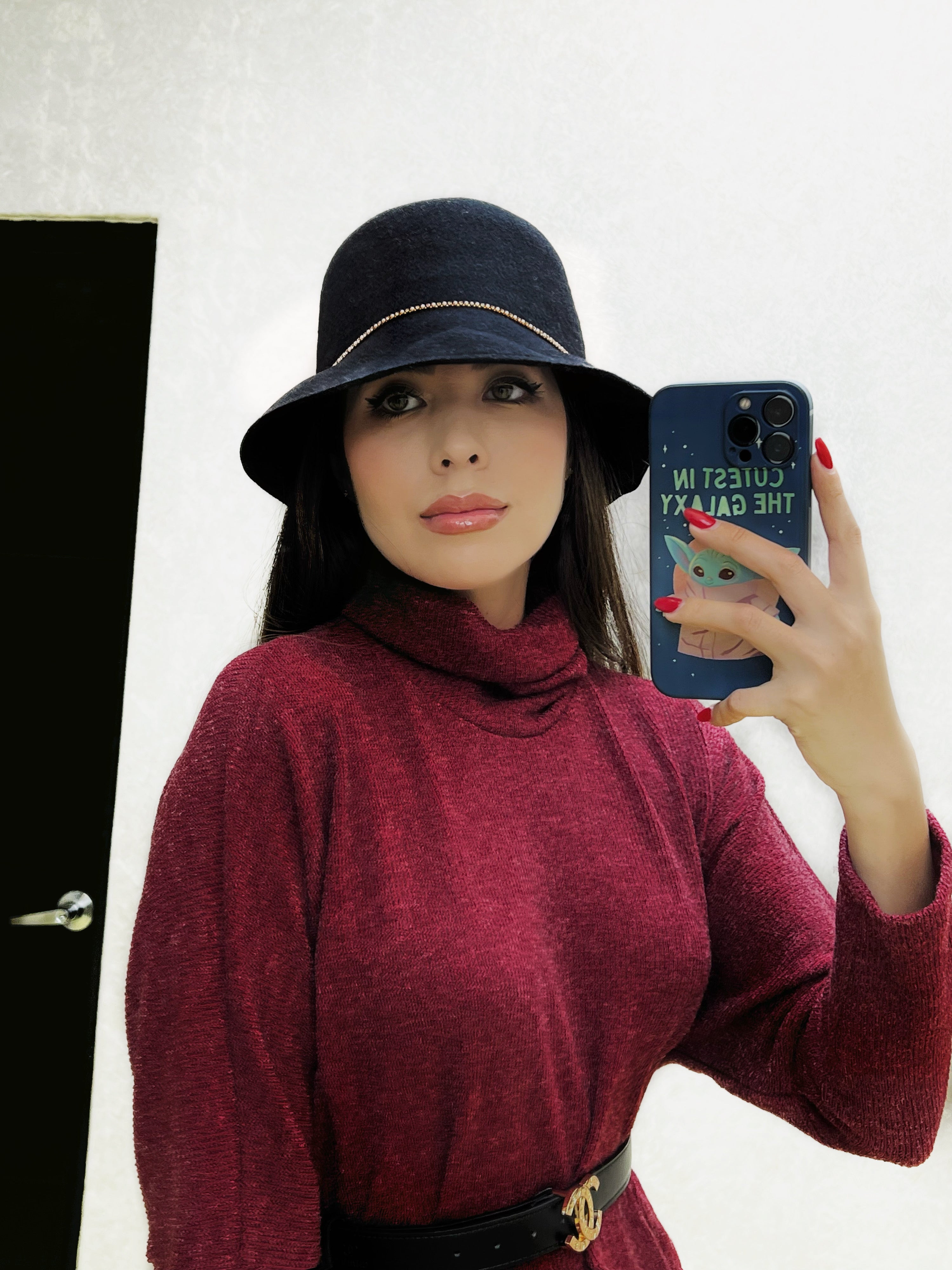 SOMBRERO DE LANA SUAVE NEGRO