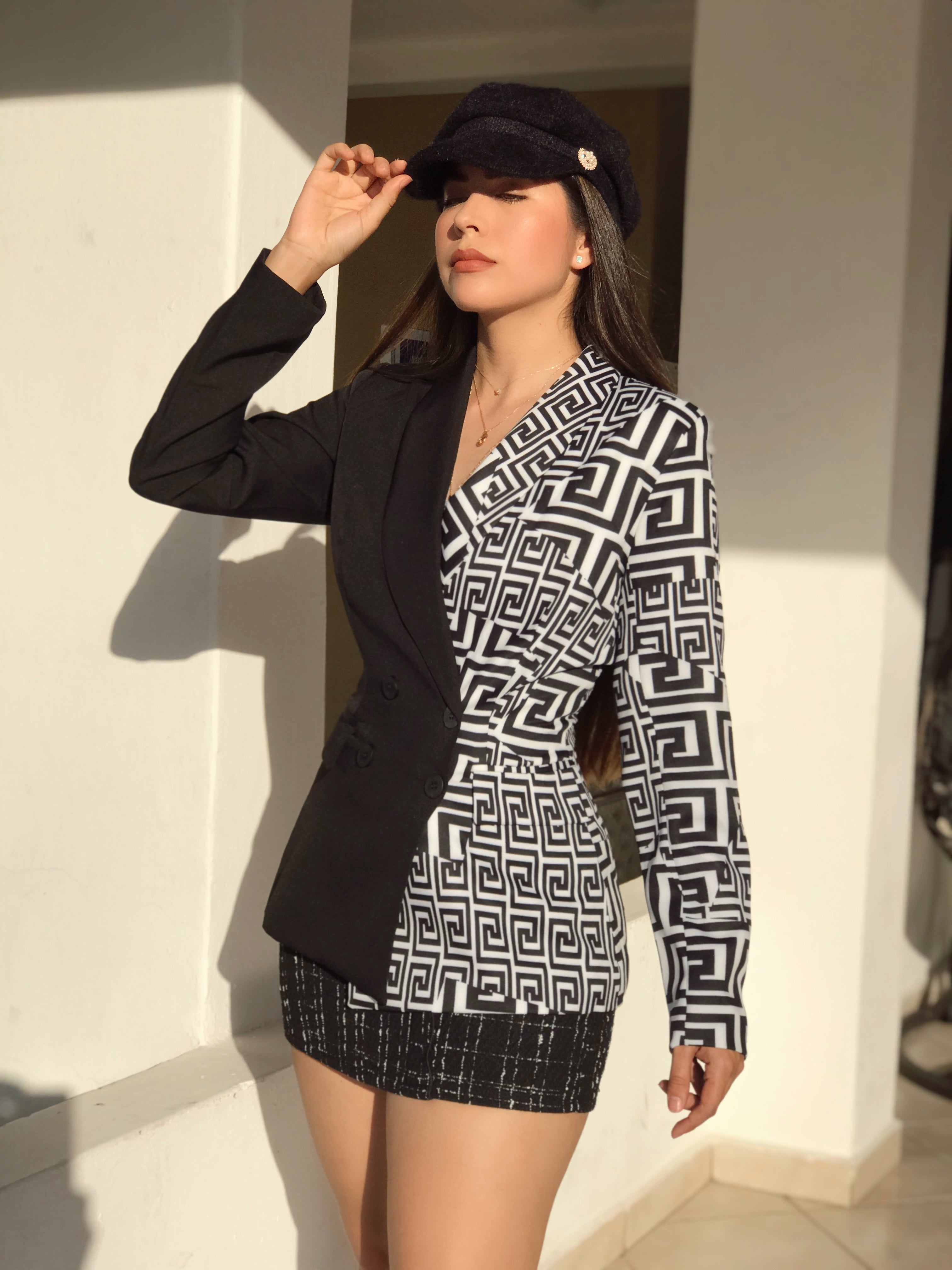 Blazer blanco y negro