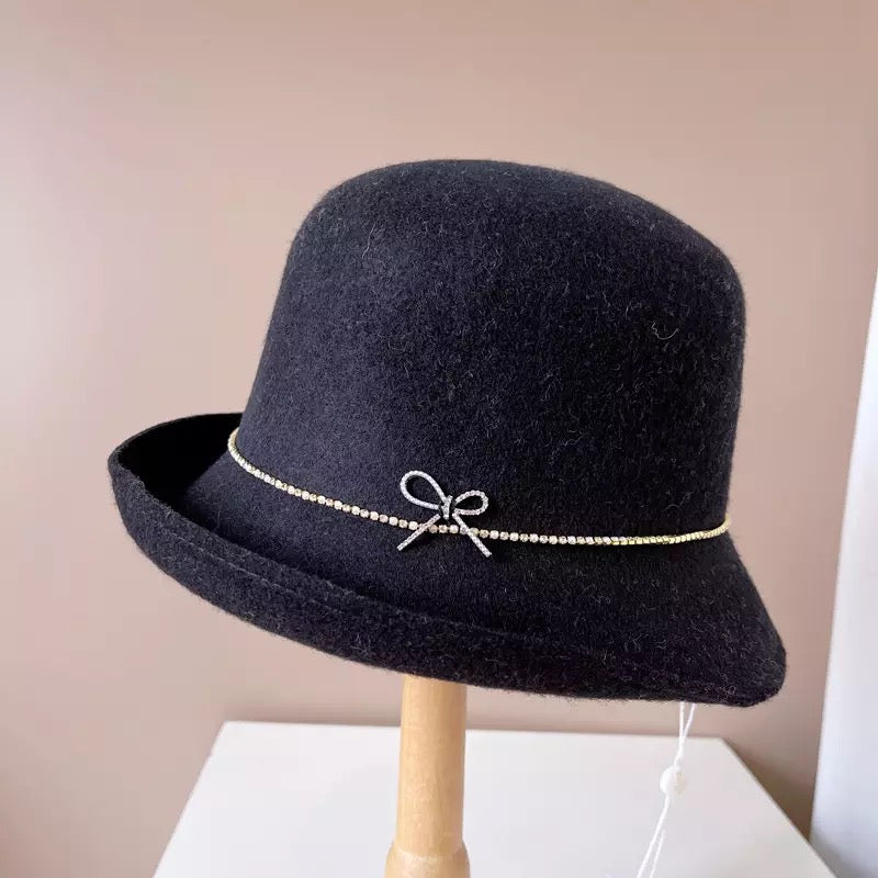 SOMBRERO DE LANA SUAVE NEGRO