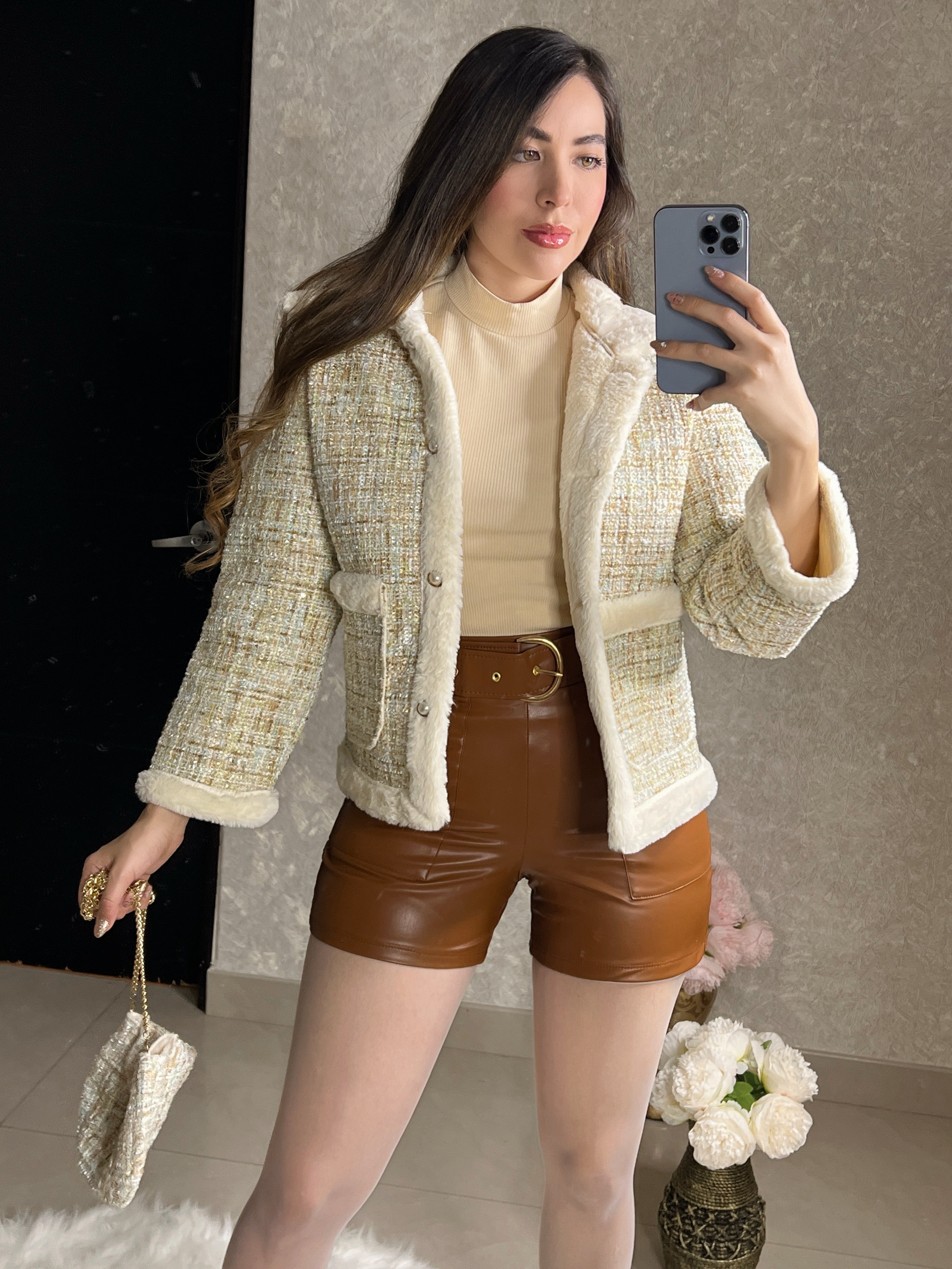 Abrigo premium con bolso