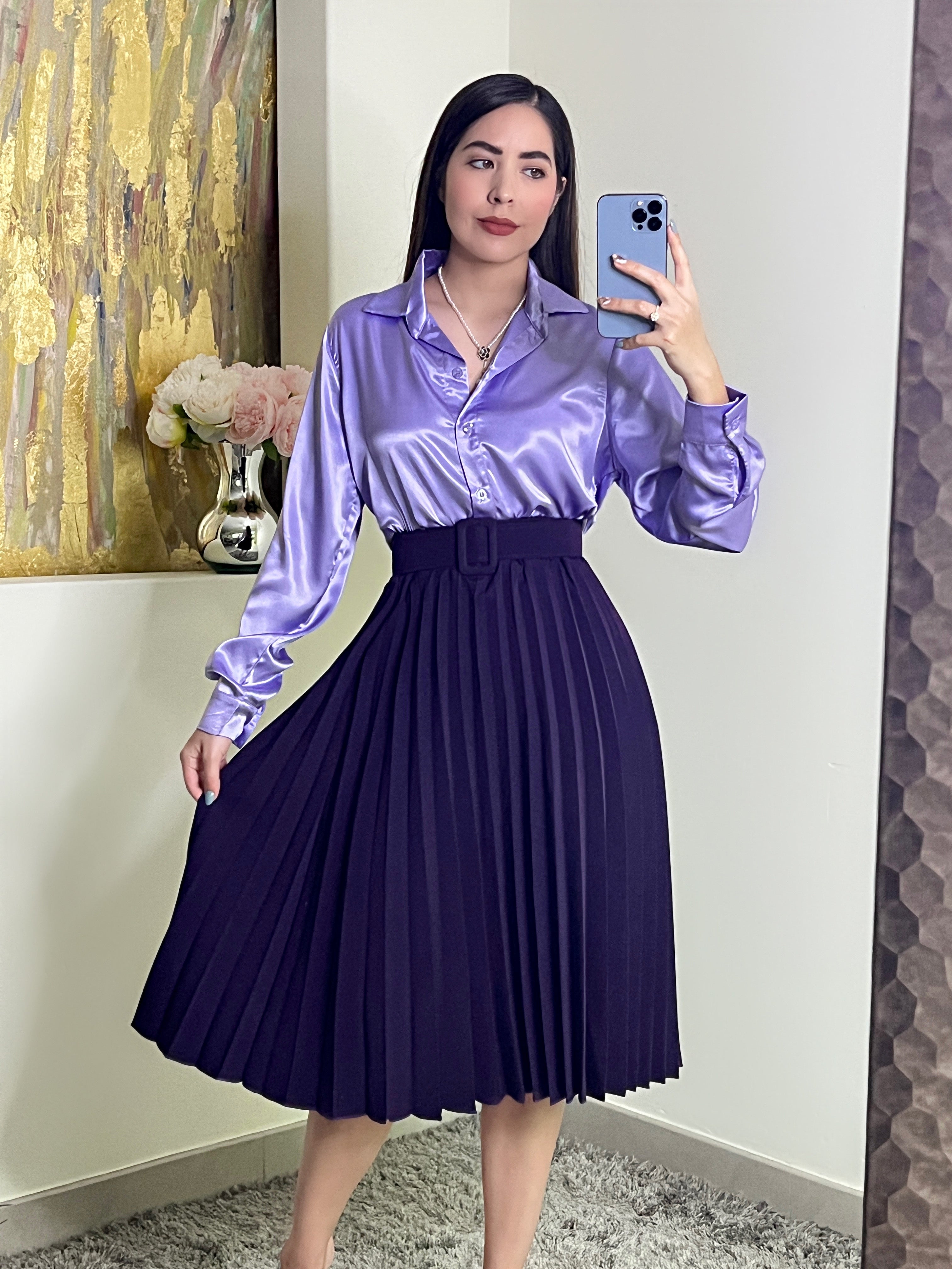 Camisa lila satinada