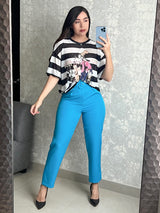 PANTALÓN AZUL CON CINTO