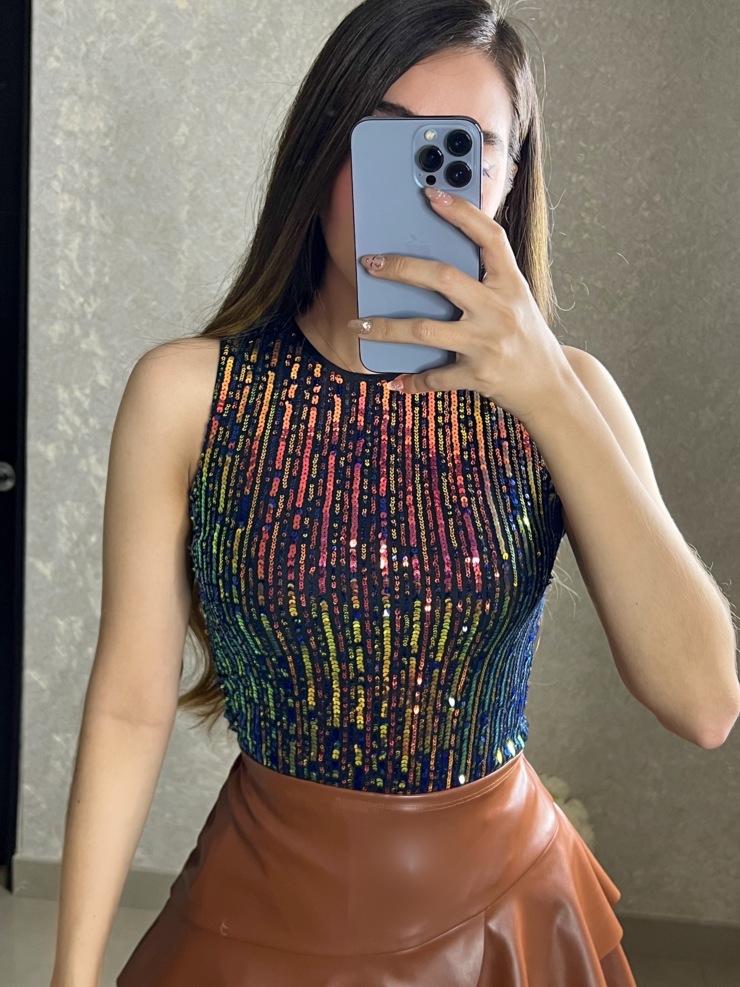 BODY TORNASOL CON LENTEJUELAS