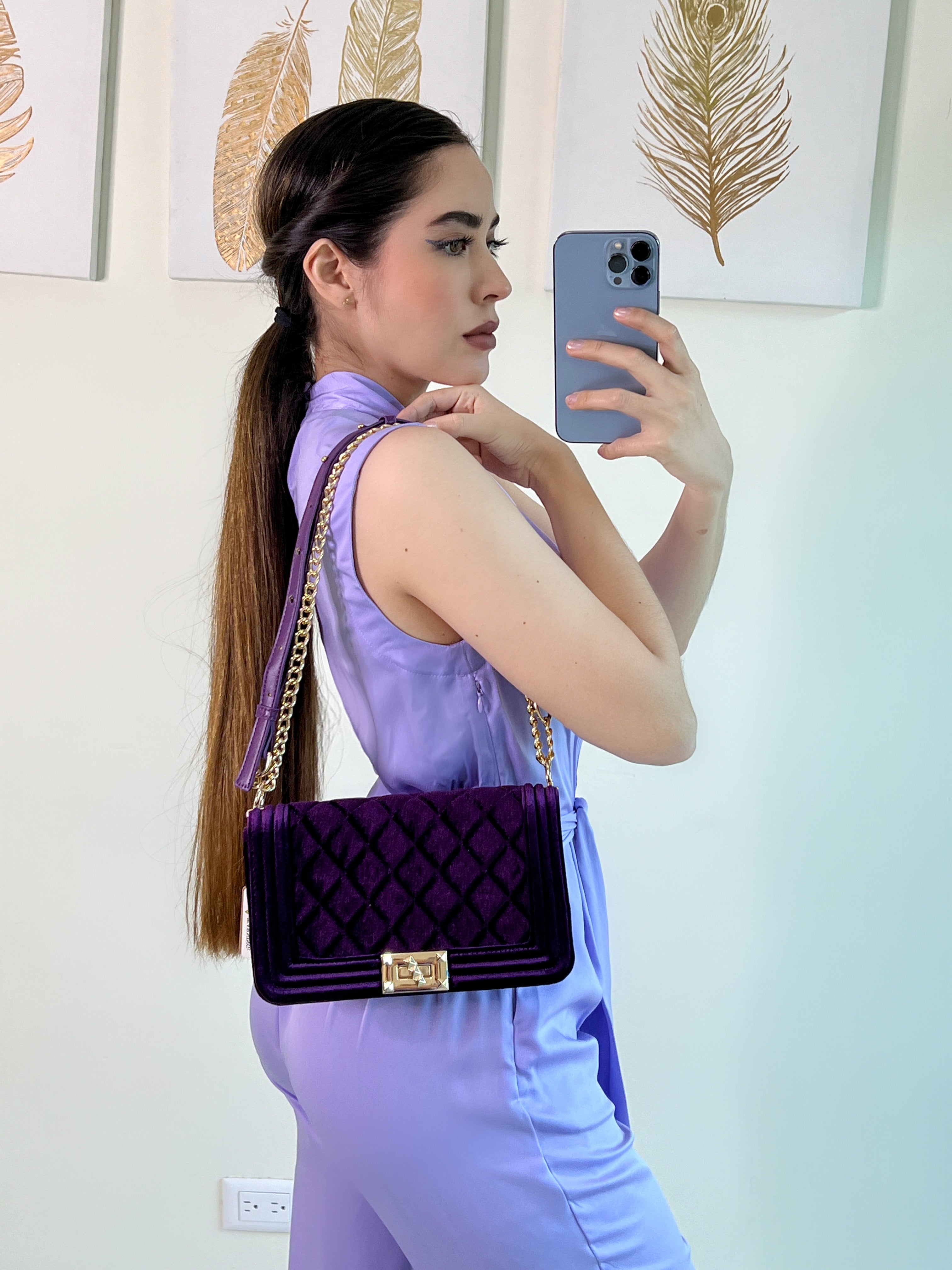 BOLSO LILA CON CORREA