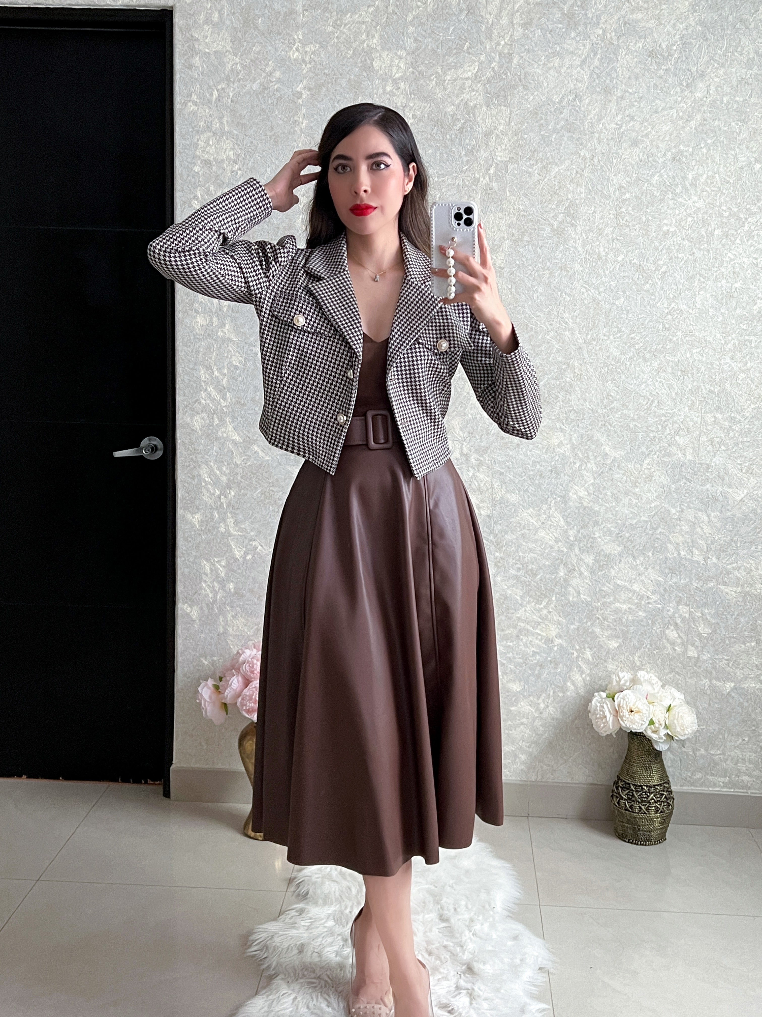 BLAZER NEGRO CON CAFÉ