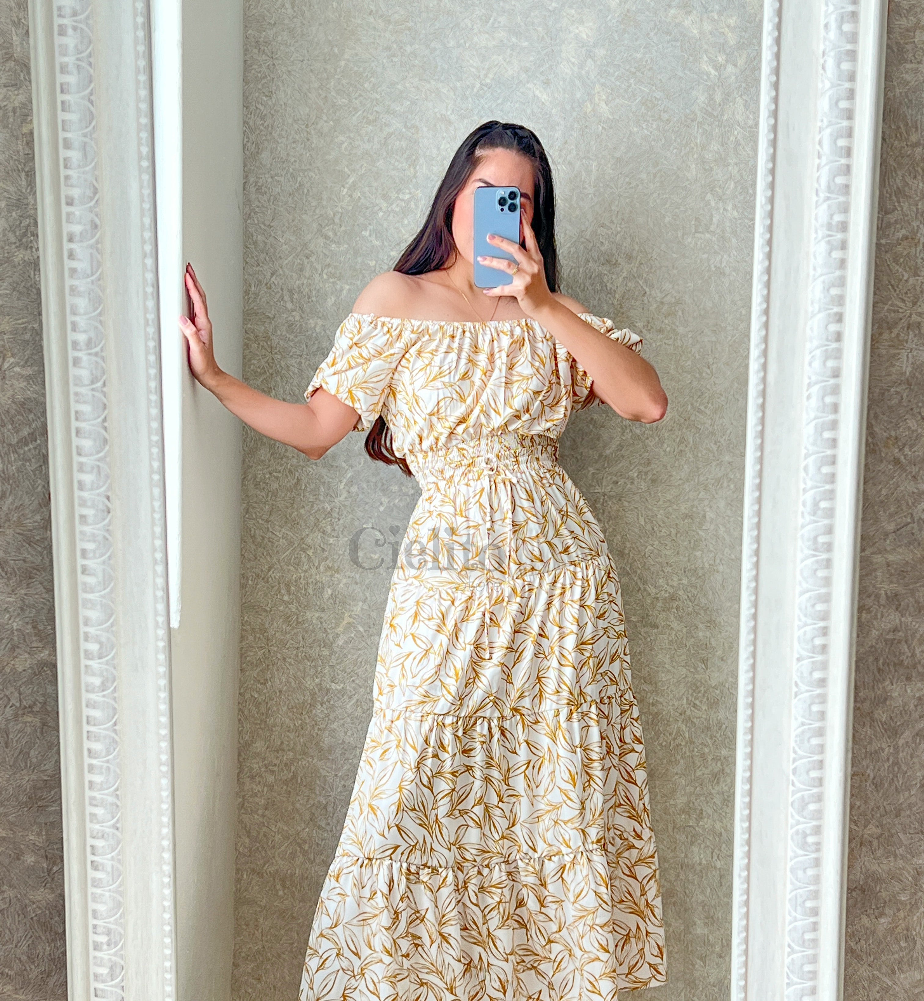 Set Largo con Flor Dorada