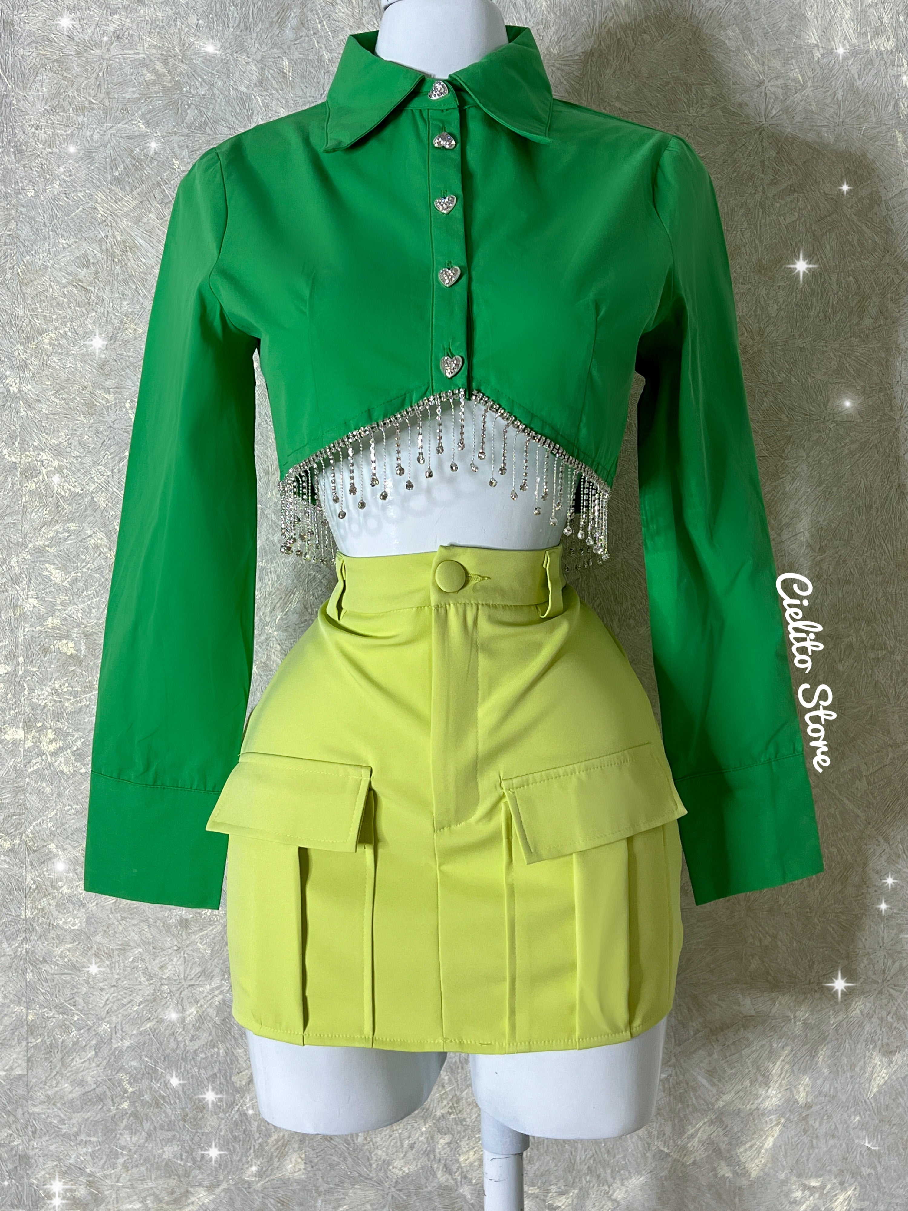 BLUSA VERDE CON CORAZÓN