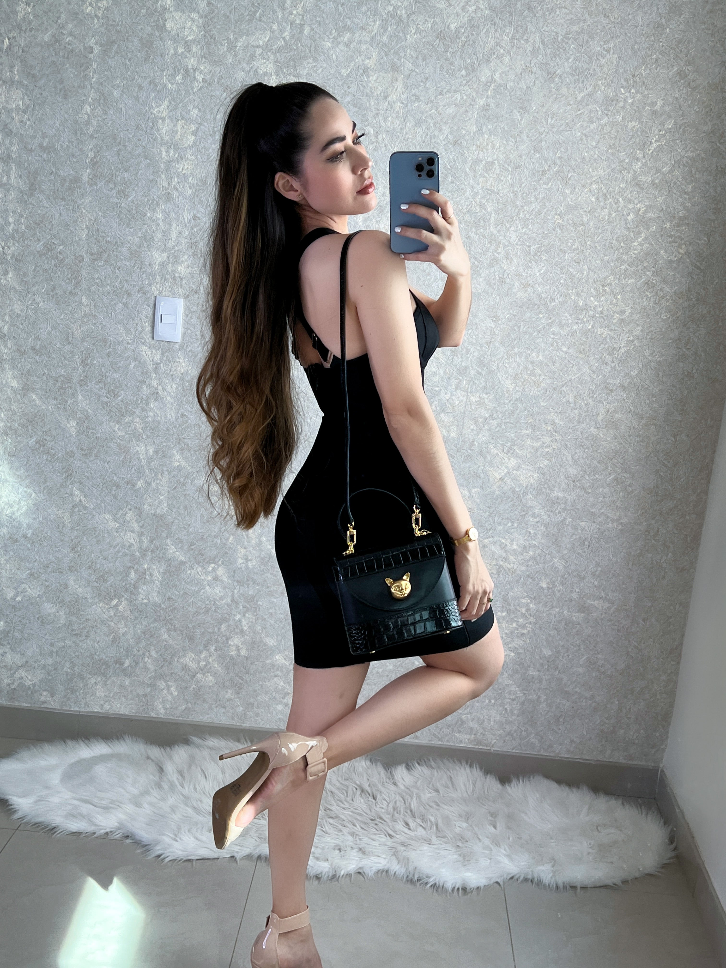 VESTIDO NEGRO CON TIRANTES