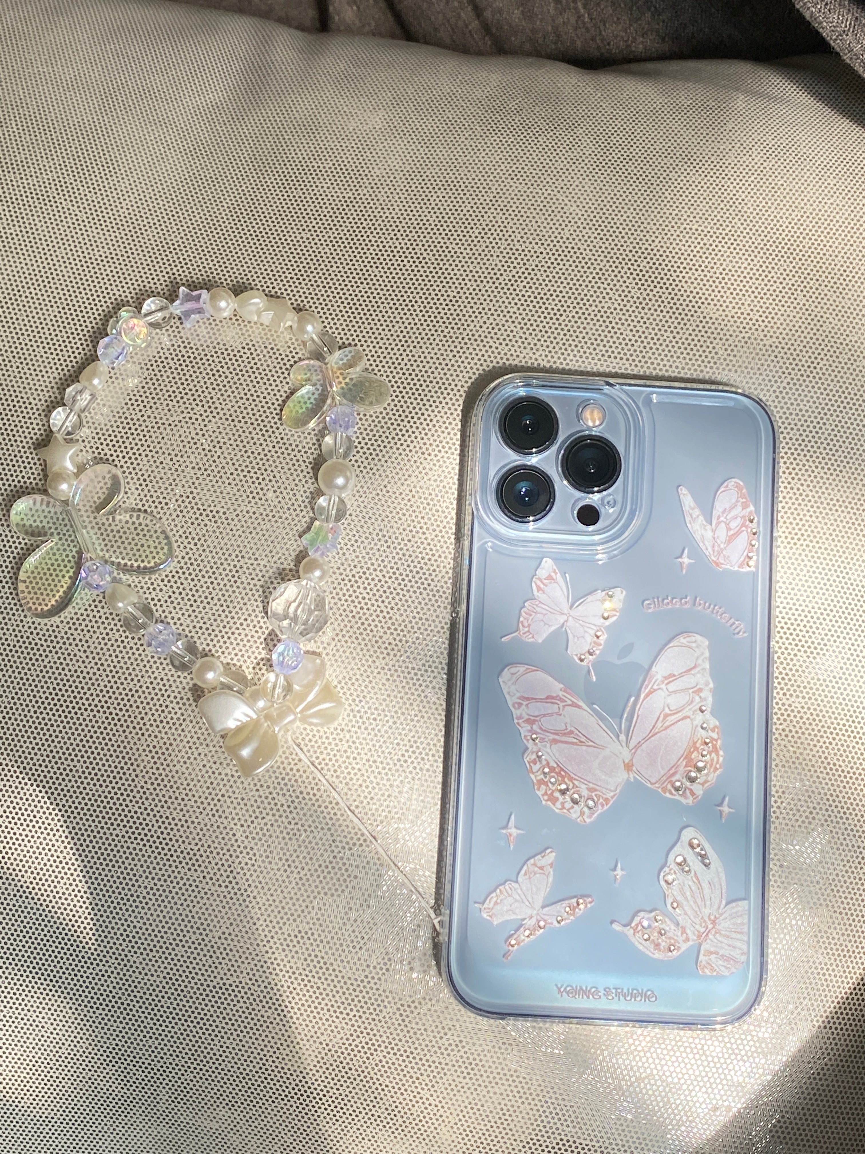 Funda con  llavero iPhone 13 pro max