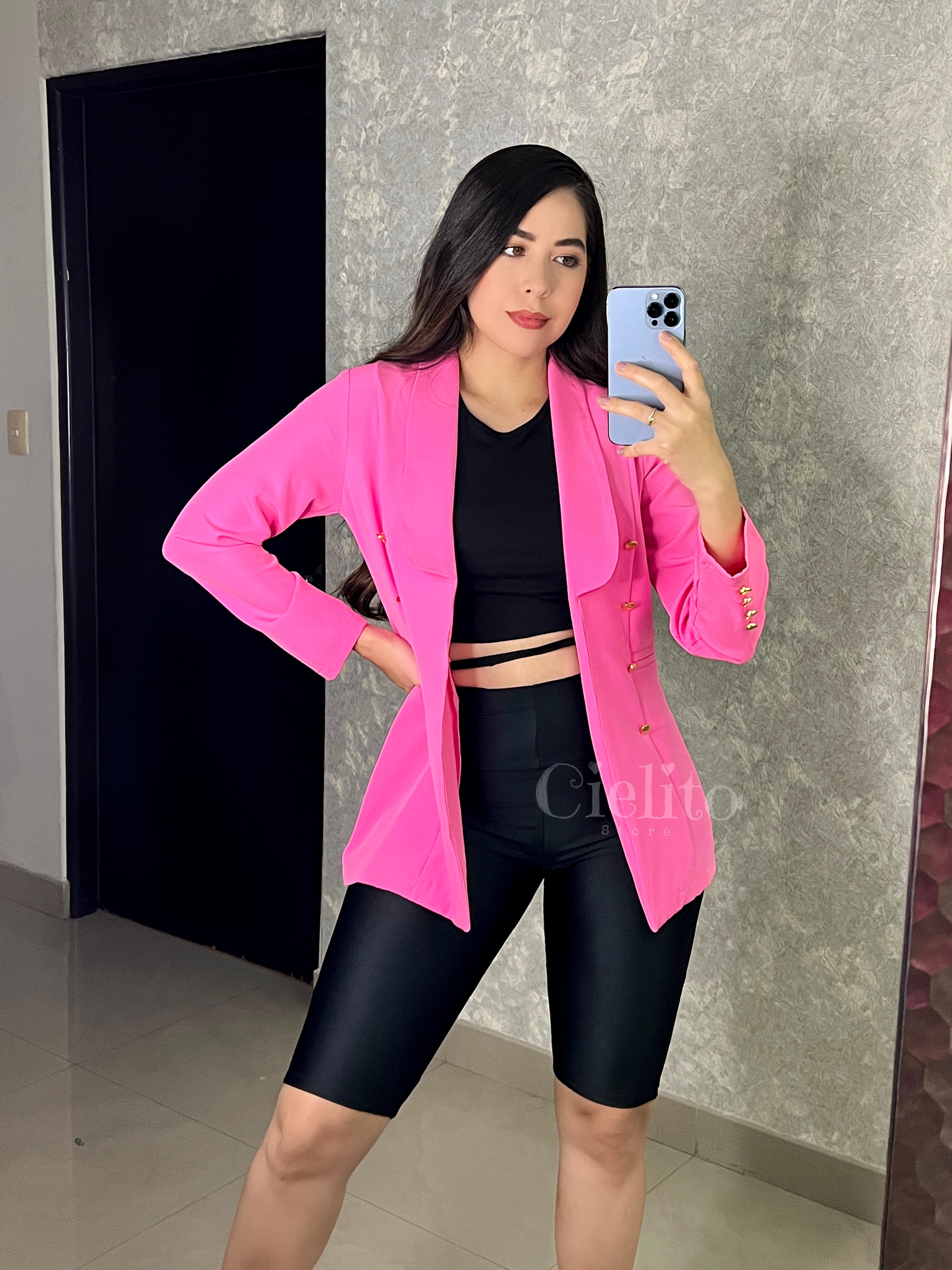 BLAZER ROSA CON BOTÓN DORADO