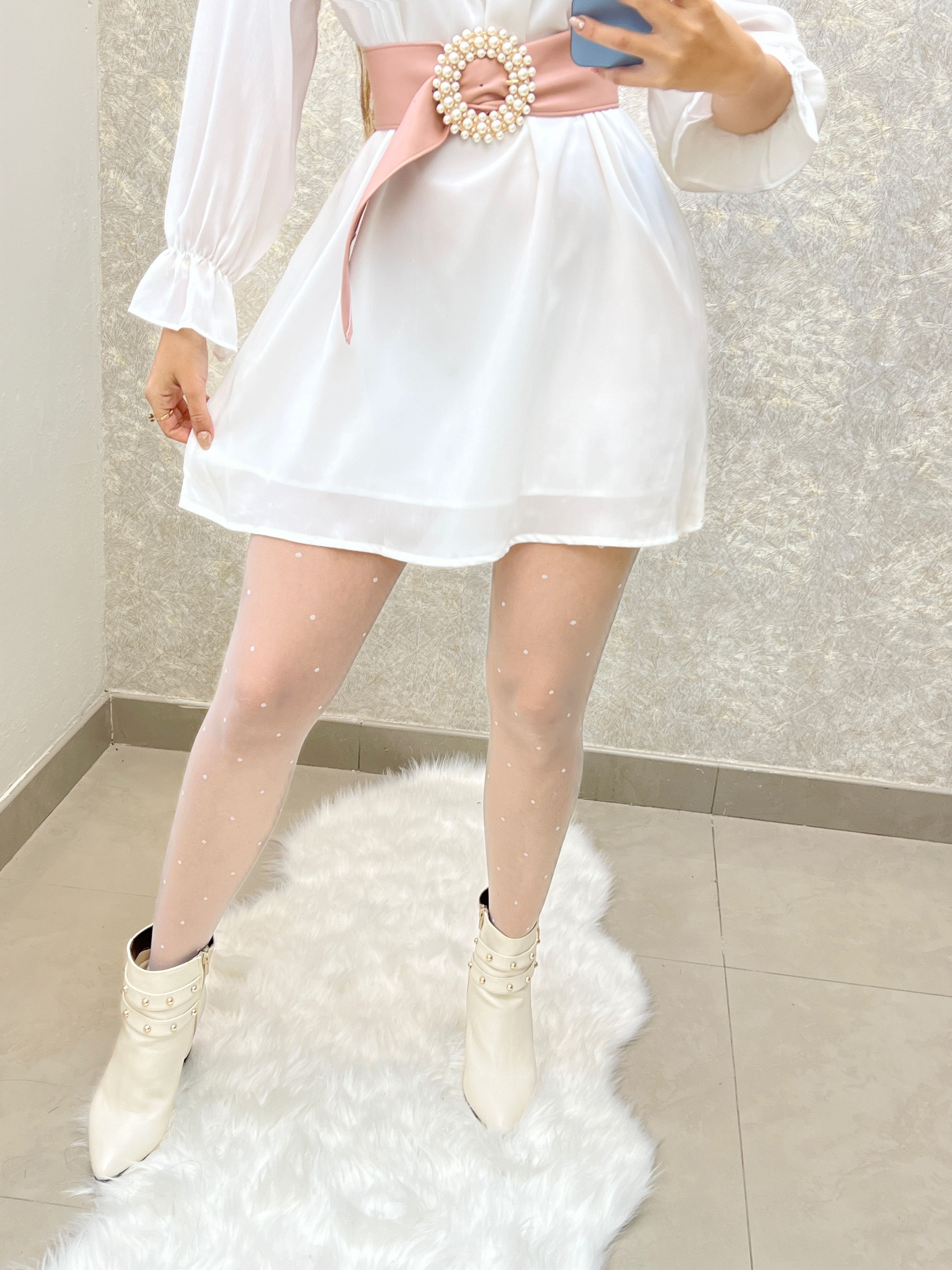 MEDIAS BLANCAS PUNTITOS