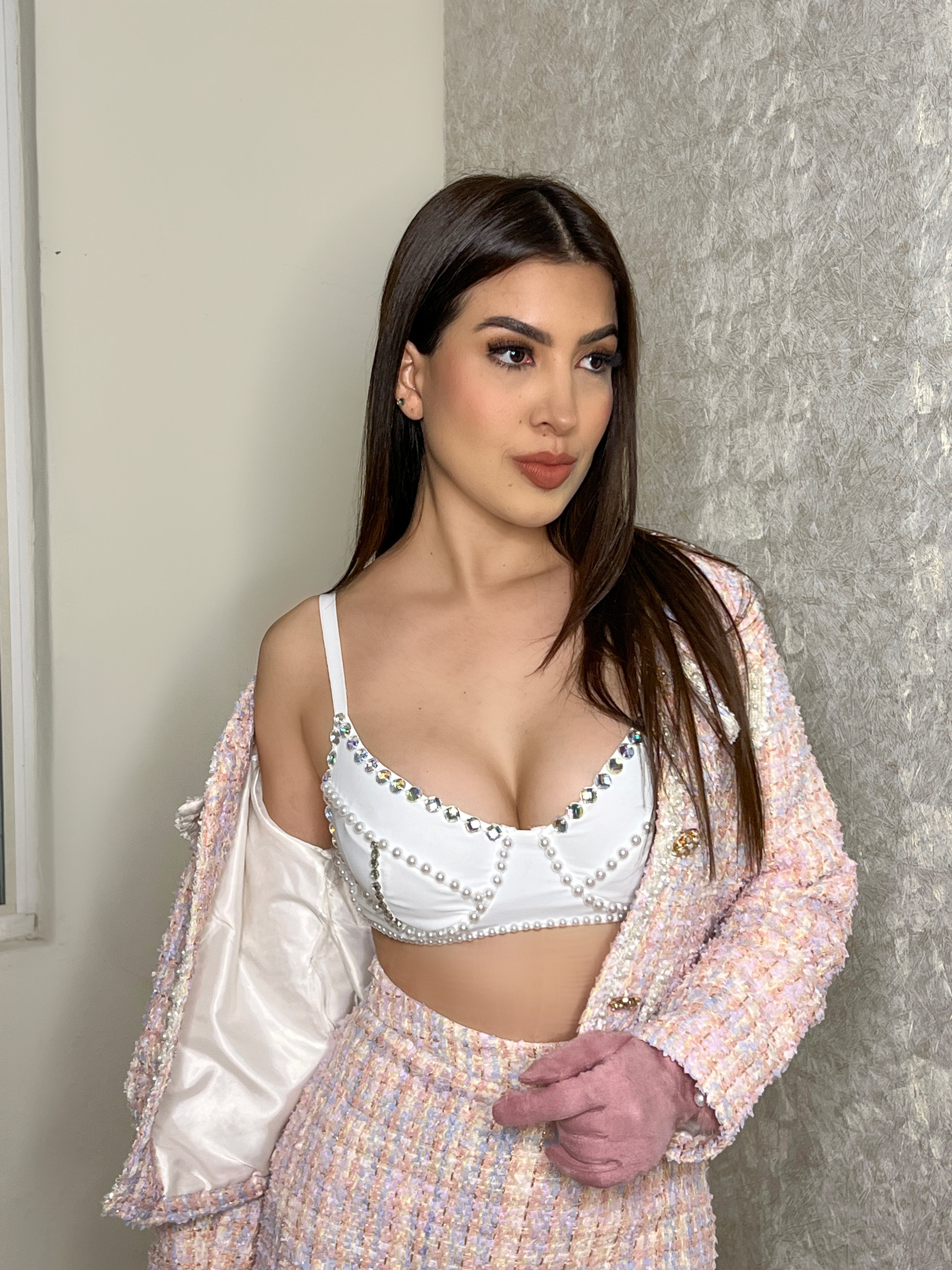 Bralette blanco con perlas