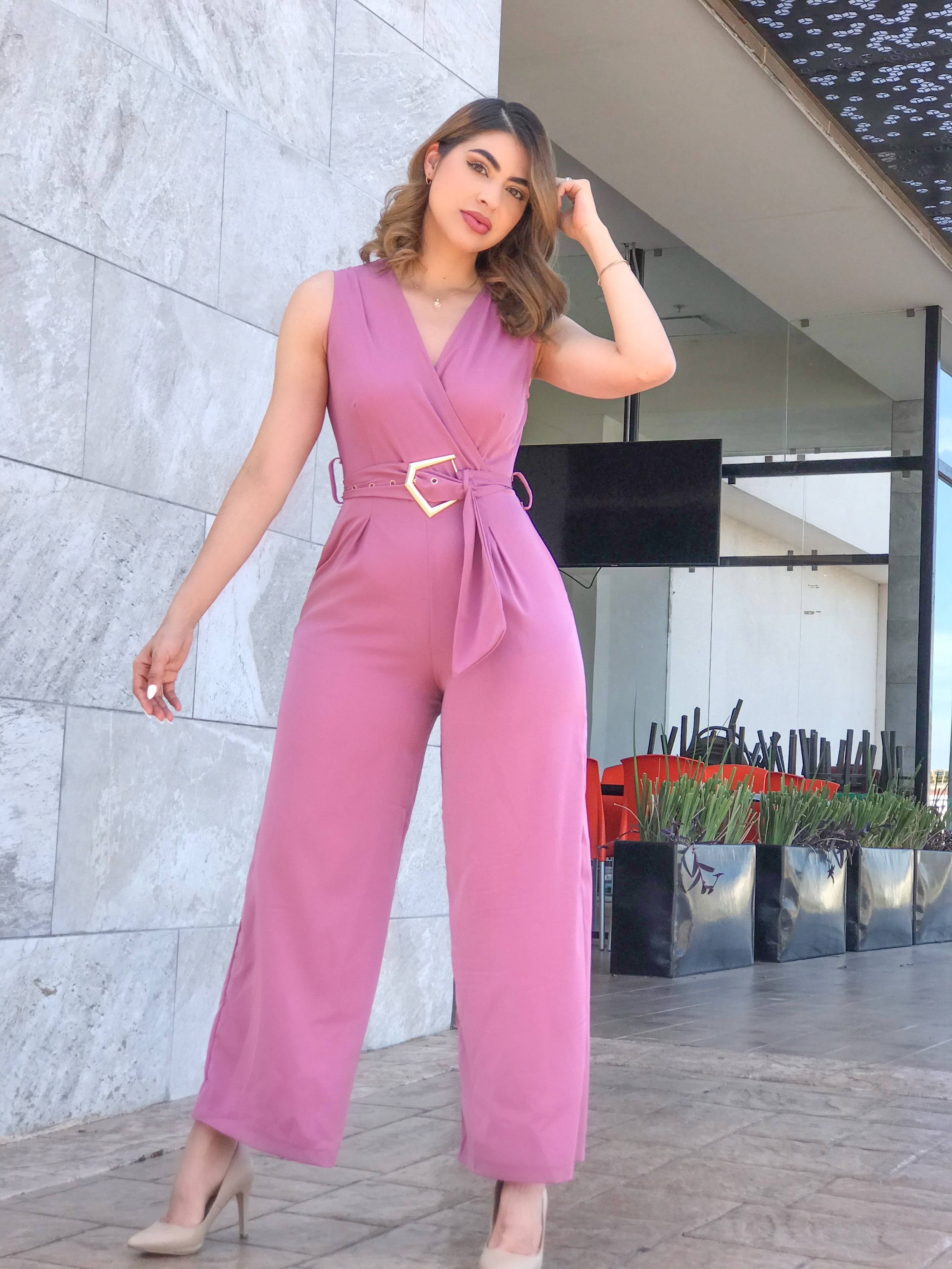 Palazo rosa con cinturón