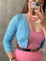 Blusa azul con botones